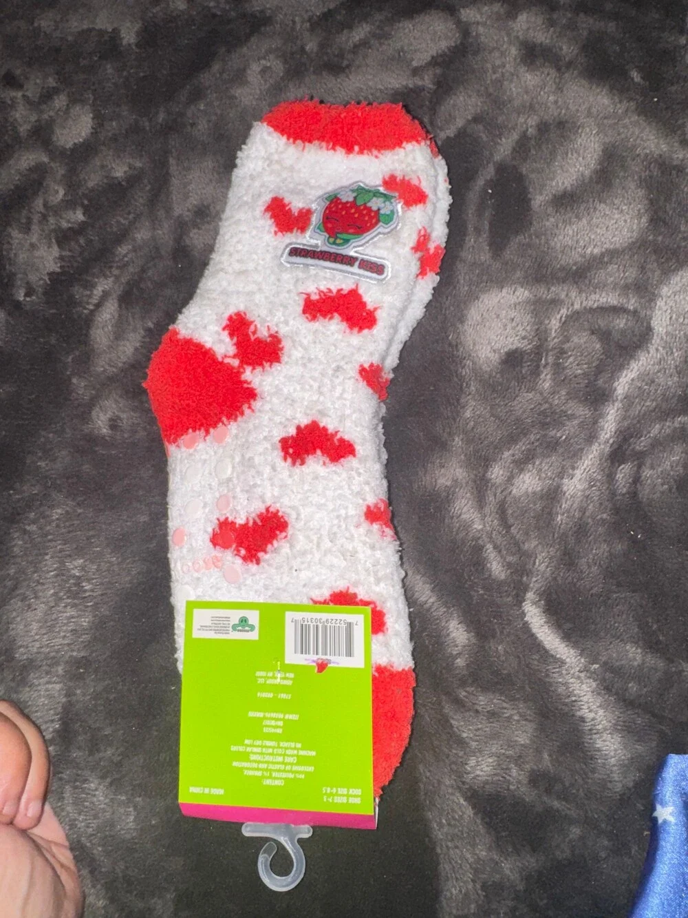 NWT. Shopkins Slipper Socks Size 3-9 Red White Polyester Spandex Non Slip